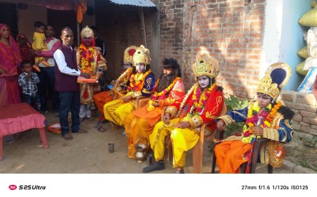 श्री राम लाल विग्रह स्थापना की दूसरी वर्षगांठ पर निकाली शोभायात्रा