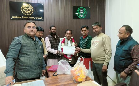 उत्तर प्रदेश सहकारी ग्राम्य विकास बैंक शाखा सिरौलीगौसपुर के ओम प्रकाश वर्मा निर्विरोध प्रतिनिधि निर्वाचित