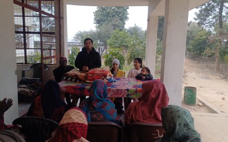 पदमांचल जैन मंदिर पर समाज सेविका शालिनी जैन ने जन्म दिन के मौके पर बांटे कंबल