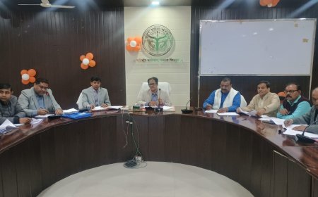 जिलाधिकारी की अध्यक्षता मे कलेक्ट्रेट सभागार में जिला उद्योग बंधु एवं जिला व्यापार बंधु समिति की समीक्षा बैठक संपन्न हुई।