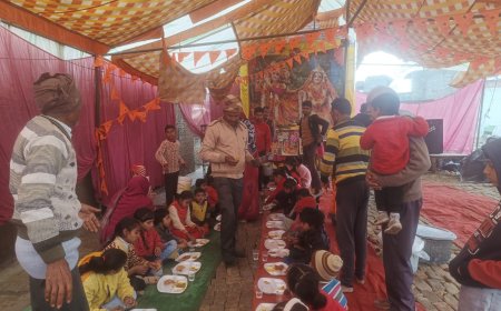 श्री मद भागवत कथा के समापन पर ग्राम बांस बरौलिया में हुआ विशाल भंडारा