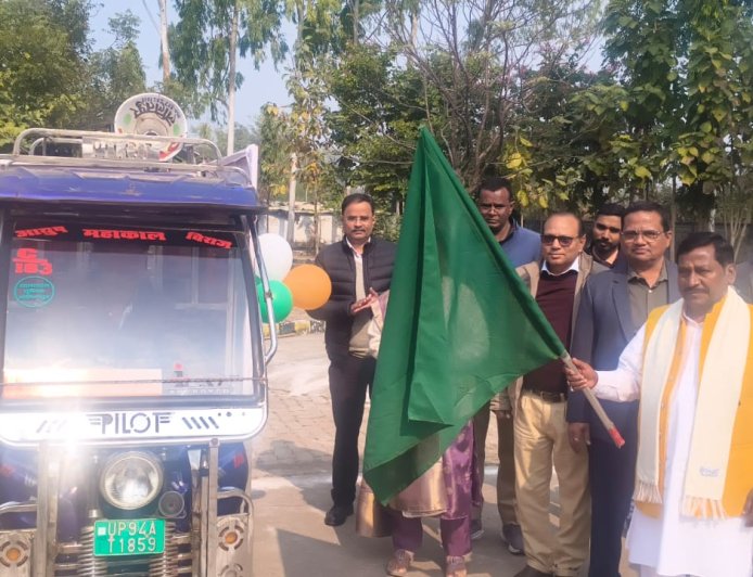 राष्ट्रीय सड़क सुरक्षा माह का शुभारंभ सदर विधायक ने दिखाई हरी झंडी