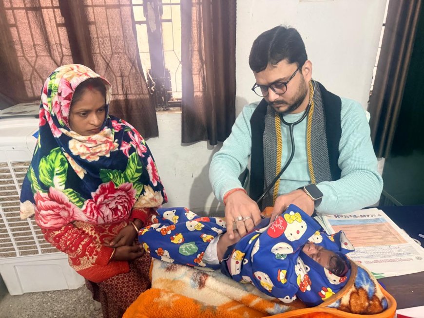 सी एच सी सिरौलीगौसपुर से कुपोषित बच्चे को एन आर सी रेफर किया गया