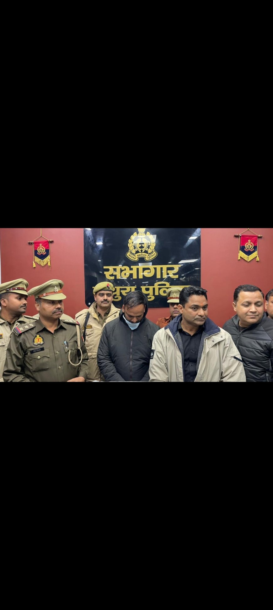 24 घंटे में व्यवसायी हत्याकांड का खुलासा, सगा भतीजा निकला कातिल; 1.25 करोड़ की चांदी-सोना बरामद मथुरा।