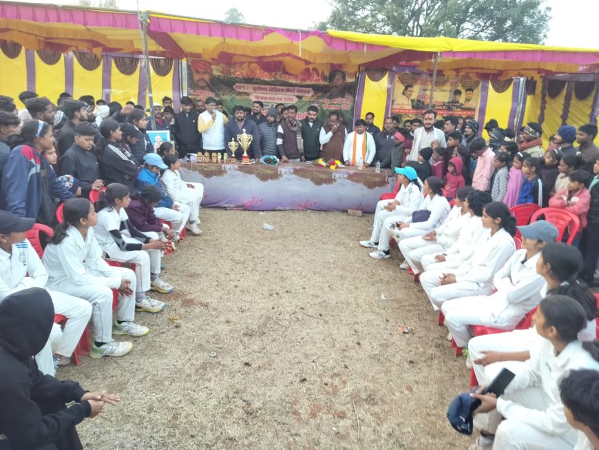 बालिकाओं ने दिखाया बल्ले से दम सोंरई प्रीमियम लीग में अशोकनगर की रोमांचक जीत