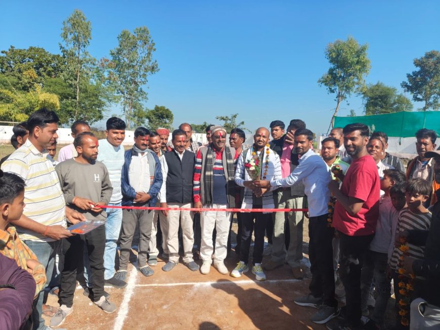 धवा प्रीमियर लीग का भव्य आगाज-धुरवारा ने भोरट को 8 विकेट से रौंदा