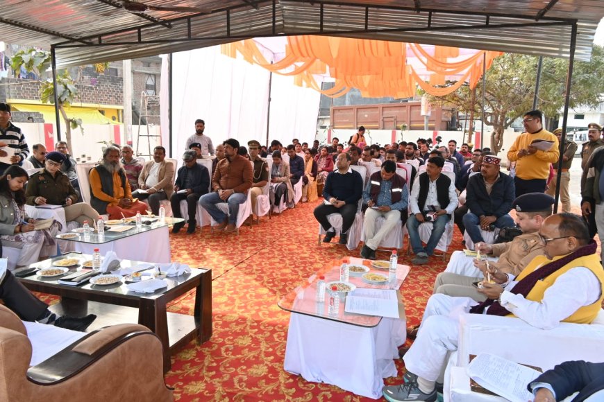 लोधेश्वर महादेवा महाशिवरात्रि मेले की तैयारियों का जिलाधिकारी ने किया निरीक्षण