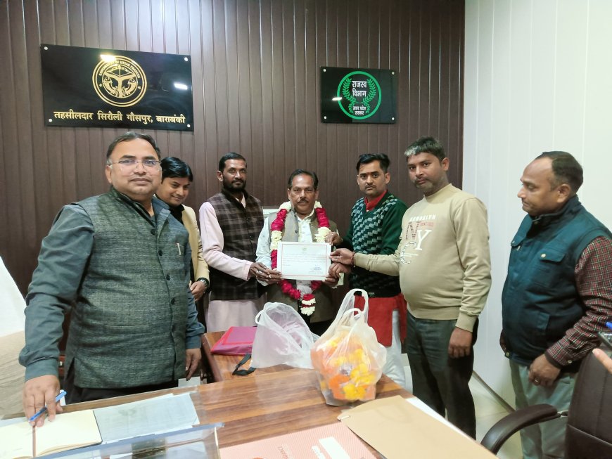 उत्तर प्रदेश सहकारी ग्राम्य विकास बैंक शाखा सिरौलीगौसपुर के ओम प्रकाश वर्मा निर्विरोध प्रतिनिधि निर्वाचित