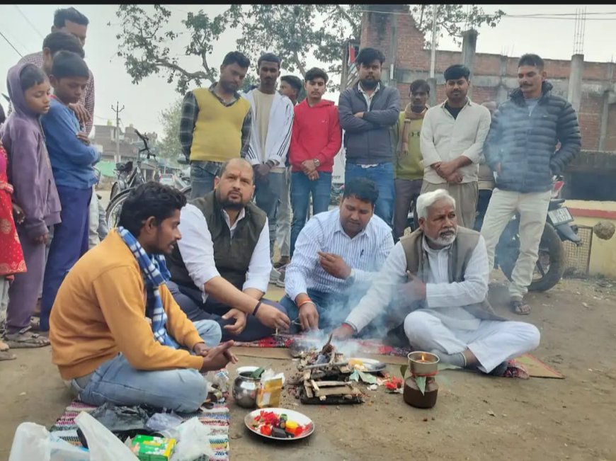 सूरतगंज कस्बे में एक महत्वपूर्ण सूरतगंज पुलिस चौकी से उच्च प्राथमिक विद्यालय तक