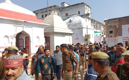 लोधेश्वर महादेवा धाम फागुनी मेले की व्यवस्थाओं का डीएम-एसपी ने किया निरीक्षण