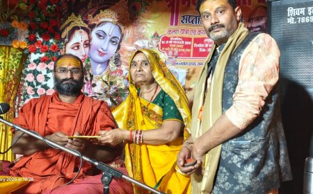 भागवत कथा के सातवेंअंतिम दिवस पर श्रीकृष्ण सुदामा का प्रसंग आया, तो पूरा पंडाल में द्वारकाधीश भगवान श्री कृष्ण के जयघोष से गूंज उठा और वातावरण भक्तिमय हो गया