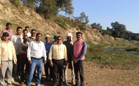 डीएम ने दिए तुरंत कार्यवाही के आदेश, एक्सियन को भेज कराया मुआयना