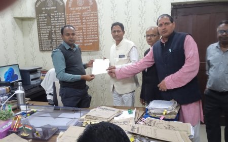 वित्त विहिन शिक्षकों की समस्याओं को लेकर मुख्यमंत्री के नाम सौंपा 4 सूत्रीय ज्ञापन