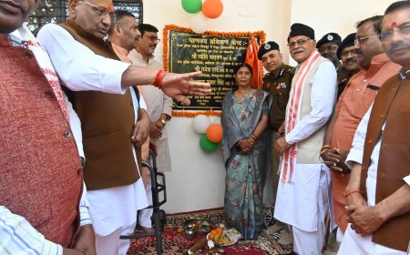 अपर पुलिस महानिदेशक प्रयागराज जोन,प्रयागराज द्वारा पुलिस लाइन चित्रकूट में रिक्रूट पुलिस कर्मियों के प्रशिक्षण हेतु ‘चाणक्य प्रशिक्षण केन्द्र’ का किया गया विधिवत लोकार्पण