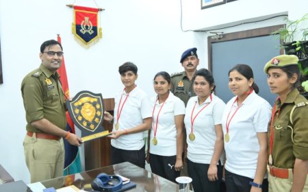 हैण्डबाल कलस्टर व बास्केटबाल की प्रतियोगिता मे महिला पुलिस ने लखनऊ जोन मे प्राप्त किया प्रथम स्थान 