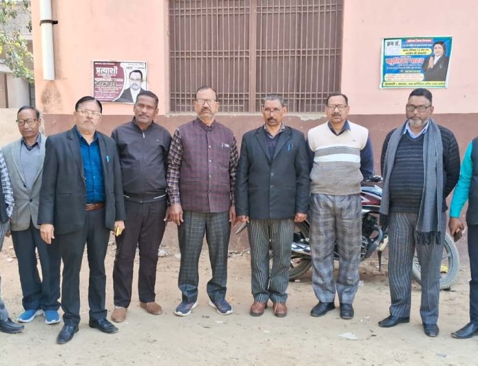 बिल्सी में एसडीएम न्यायालय का बहिष्कार तीन दिन और बढ़ा