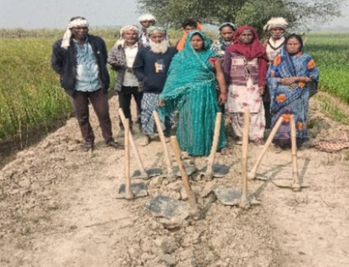 गैसड़ी विकासखंड, जनपद बलरामपुर में मनरेगा की जमीनी हकीकत: कागज़ों में दौड़ते काम, मैदान में सन्नाटा