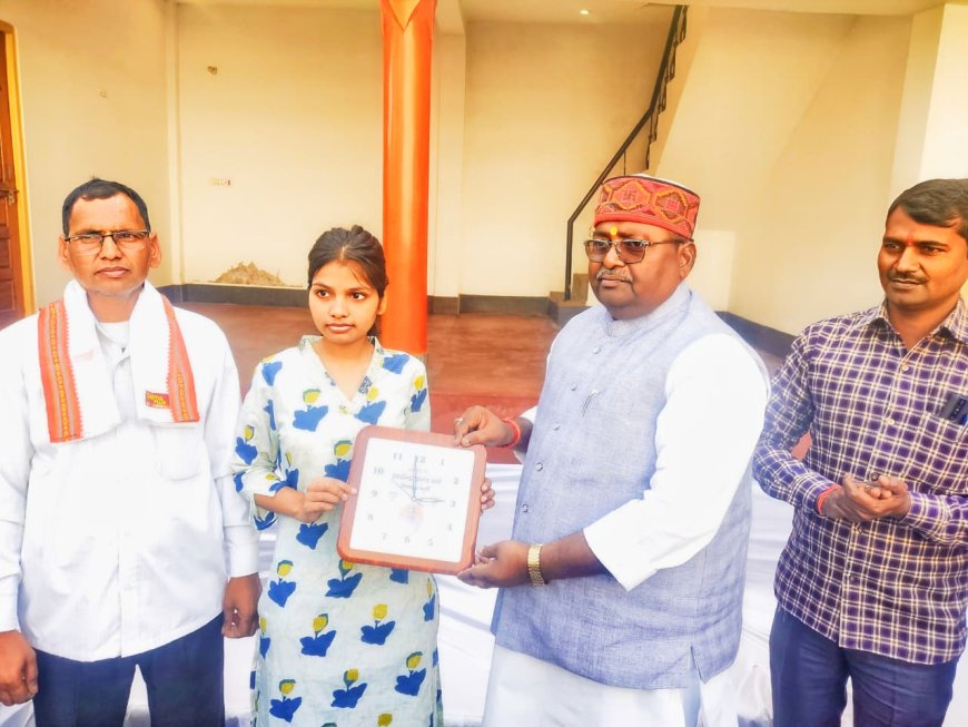 आईएएस मुख्य परीक्षा में कुमारी अंशिका वर्मा की सफलता, क्षेत्र में हर्ष का माहौल