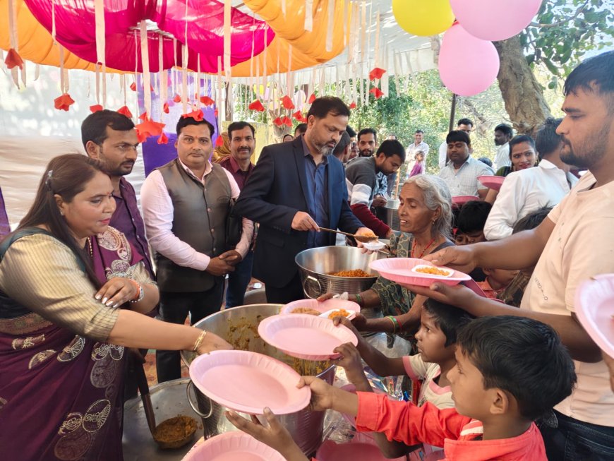 धार्मिक कार्यक्रम भन्डारे का आयोजन किया गया