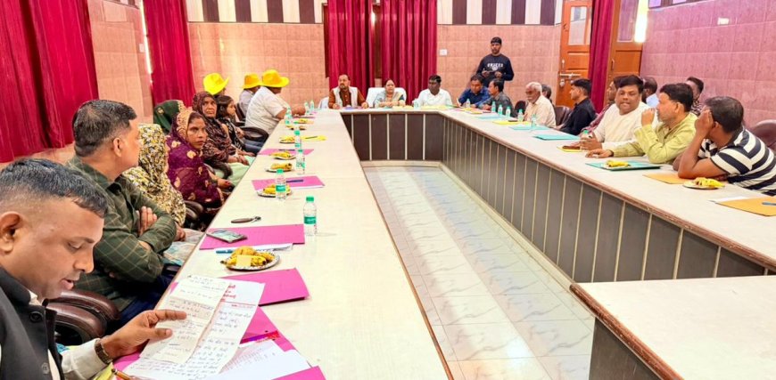 बिल्सी पालिका की बैठक में 25.56 करोड़ का बजट पास  सफाई और पेयजल पर हंगामे के बीच विकास कार्यों को मिली हरी झंडी