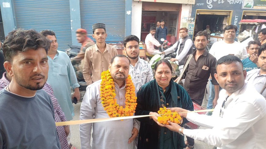 समीर इलेक्ट्रॉनिक एंड रिपेयरिंग सेंटर पर भव्य कार्यक्रम का आयोजन