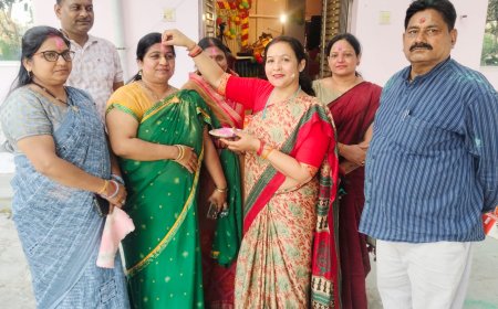 होली मिलन कार्यक्रमों से आपसी भाईचारे को मिलती है मजबूती : चंद्र मोहन द्विवेदी