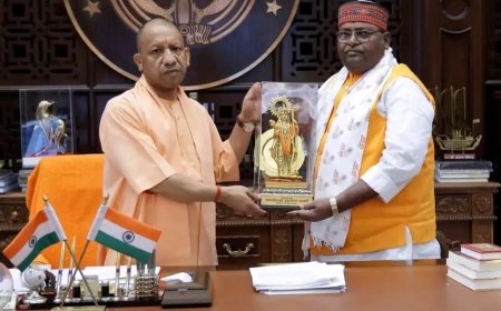 दौरान विधायक ने मुख्यमंत्री को होली पर्व की शुभकामनाएं