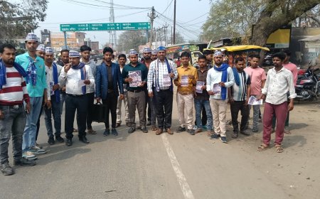 15 मार्च को आजाद समाज पार्टी कांशीराम द्वारा आयोजित विशाल जनसभा में पंहुचने के लिए गांव गांव जनसम्पर्क किया जा रहा है