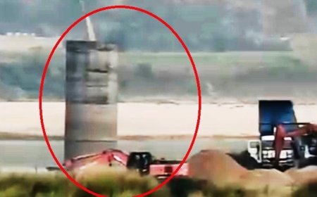 हाई टेंशन टावर के नीचे बेखौफ होकर प्रतिबंधित मशीनों से हो रहा अवैध खनन