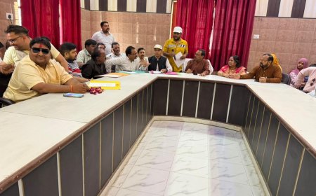 बिल्सी में उपजिलाधिकारी ने नामित सभासदों को पद एवं गोपनीयता की दिलाई  शपथ