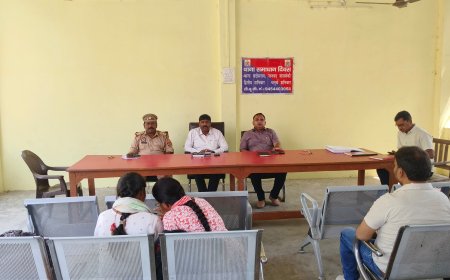 थाना कोतवाली बदोसरांय सम्पूर्ण समाधान दिवस उपजिलाधिकारी अनिल कुमार सरोज की अध्यक्षता एंव प्रभारी निरीक्षक अजीत विद्यार्थी के संयोजन में हुआ जिसमें कुल 2 शिकायते आंयी 1 निस्तारित