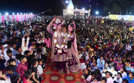 रामनवमी पर साई भजन संध्या में उमड़ा आस्था का सैलाब, हजारों श्रद्धालुओं ने किया प्रसाद ग्रहण