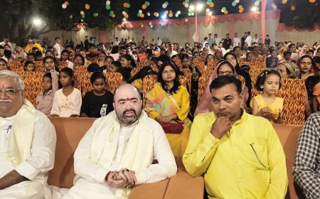 एसएम पब्लिक स्कूल टिकैतनगर में वार्षिक उत्सव धूमधाम से संपन्न, बच्चों की प्रस्तुतियों ने मोहा मन