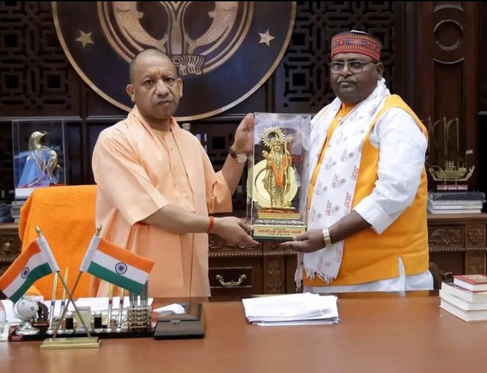 विधायक ने मुख्यमंत्री को  दीं  होली पर्व की शुभकामनाएं