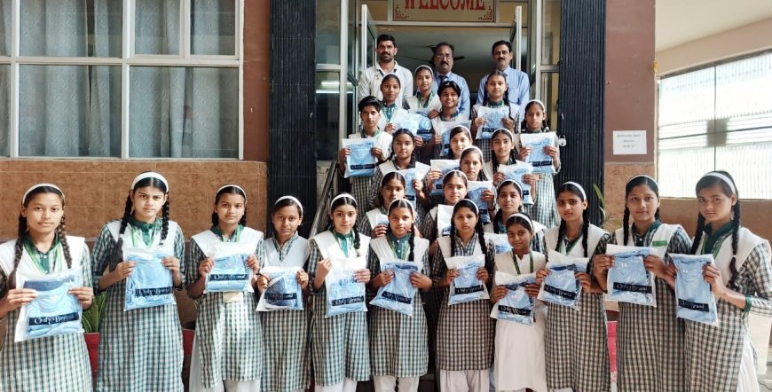 बीडीवी में खिलाड़ियों को वितरित की स्पोर्ट्स किट