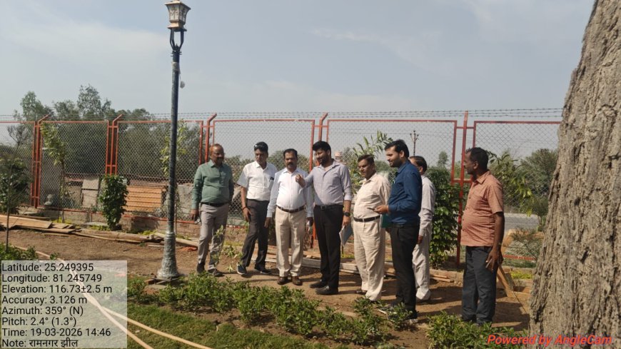 चित्रकूटधाम तीर्थ विकास परिषद के सहायक अभियंताओं से जनपद चित्रकूट के रामनगर झील में वोटिंग फैसिलिटी एवं इको पर्यटन के कार्यों का भौतिक सत्यापन कराया गया।