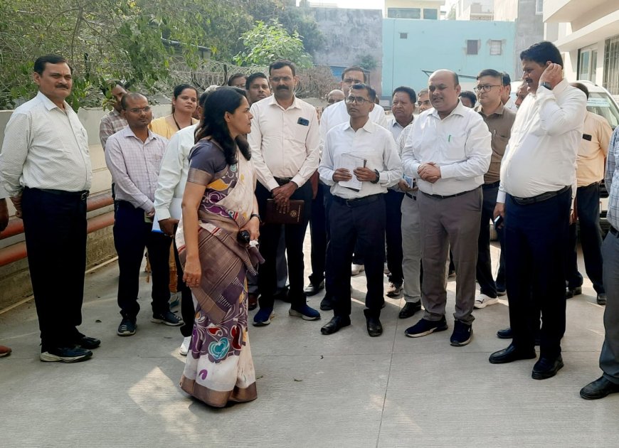 खाद्य एवं औषधि लैब का सचिव रोशन जैकब ने किया निरीक्षण, गुणवत्ता की सराहना