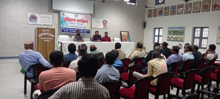 कृषि विज्ञान केन्द्र, गनीवा में ग्रीष्मकालीन दलहन उत्पादन तकनीकी पर दो दिवसीय प्रशिक्षण कार्यक्रम का शुभारम्भ