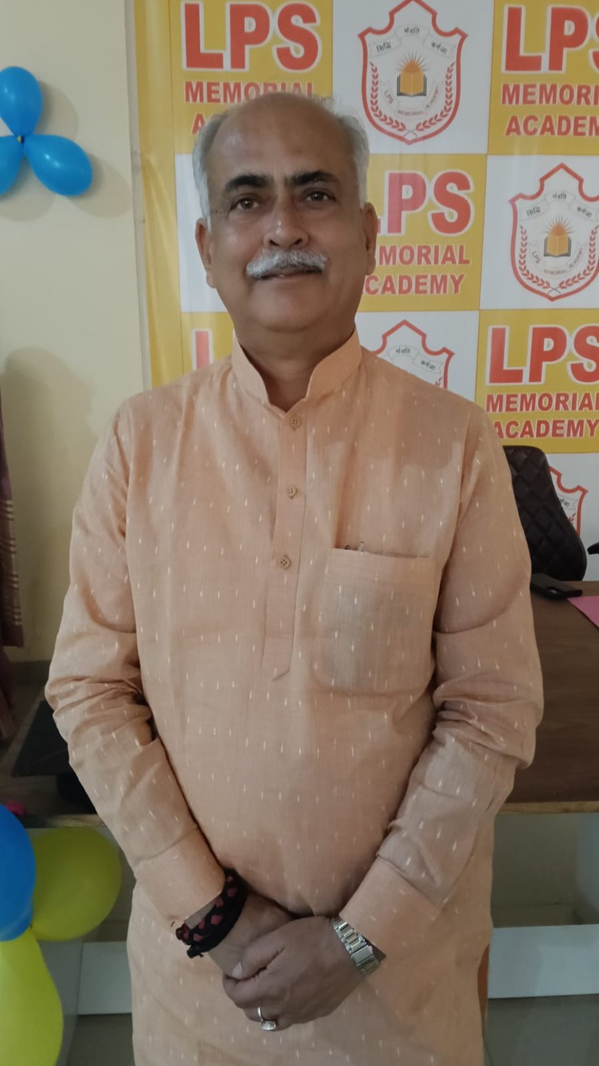 वरिष्ठ नेता एंव सीतादेवी महाविद्यालय पारिजात धाम बरोलिया के संरक्षक अवधेश शुक्ला को भाजपा का जिला कोषाध्यक्ष बनाए जाने पर बधाई दी गई