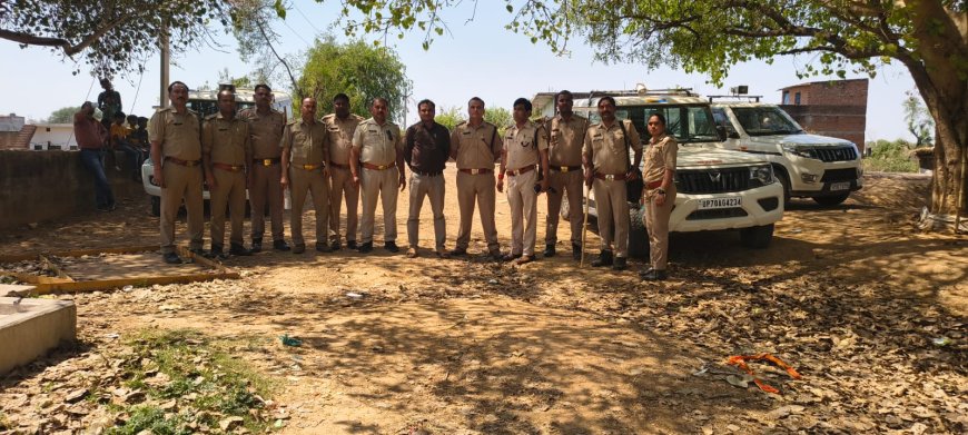 अवैध मदिरा के विरुद्ध चित्रकूट आबकारी टीम की बड़ी कार्यवाही बड़ी मात्रा में अवैध शराब जब्त और लहन नष्ट