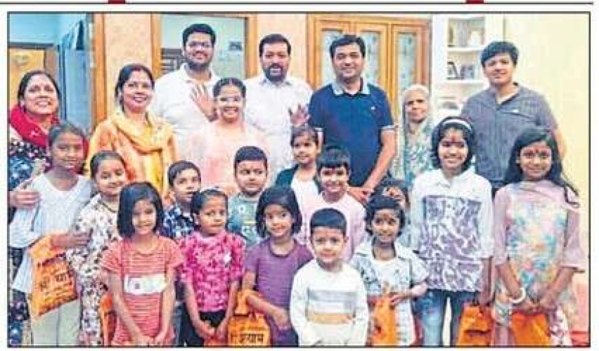 भक्तों ने श्रद्धाभाव से कराया कन्या भोज