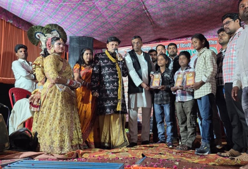 सांस्कृतिक कार्यक्रम में बाल कॉमेडियन ऋषभ, रिया और अनुष्का हुए सम्मानित