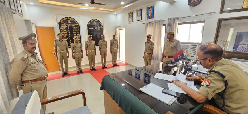 पुलिस अधीक्षक चित्रकूट द्वारा आधारभूत प्रशिक्षण प्राप्त कर रहे रिक्रूट आरक्षियों का साक्षात्कार लिया गया।