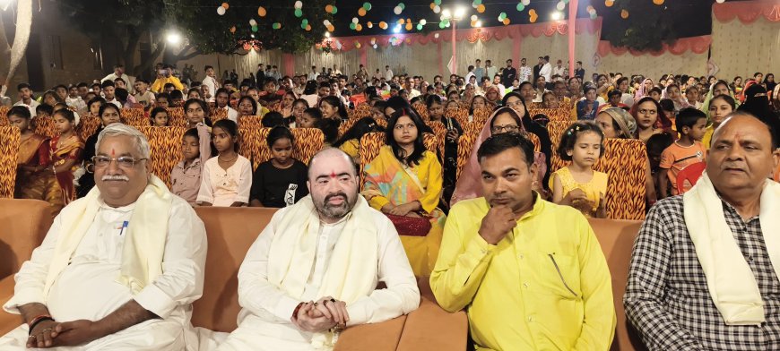 एसएम पब्लिक स्कूल टिकैतनगर में वार्षिक उत्सव धूमधाम से संपन्न, बच्चों की प्रस्तुतियों ने मोहा मन