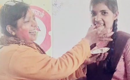 कंपोजिट स्कूल डीलिया की मेधावी छात्रा मानसी ने दोहरी सफलता हासिल की