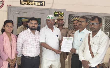 मुर्गा फार्म के पास दो बाइकों की आमने-सामने टक्कर, दो युवक गंभीर घायल