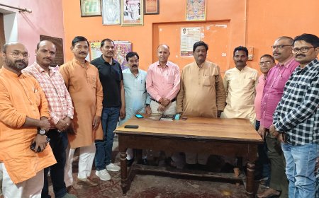 13 अप्रैल को मशाल जुलूस को लेकर शिक्षकों की रणनीतिक बैठक संपन्न