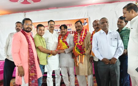 नामित सभासदों को दिलाई गई शपथ, विकास कार्यों में समन्वय पर जोर</p