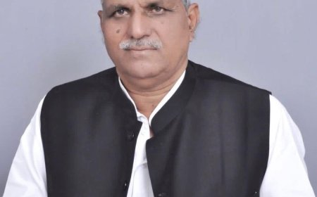 सपा जिलाध्यक्ष राम निहोर यादव ने सुरेश सिंह कुशवहा के खिलाफ कोतवाली में पत्र देकर कार्रवाई की मांग