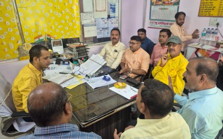 गोरखपुर में स्मार्ट मीटर बना सिरदर्द, पार्षदों ने बिजली विभाग को घेरा